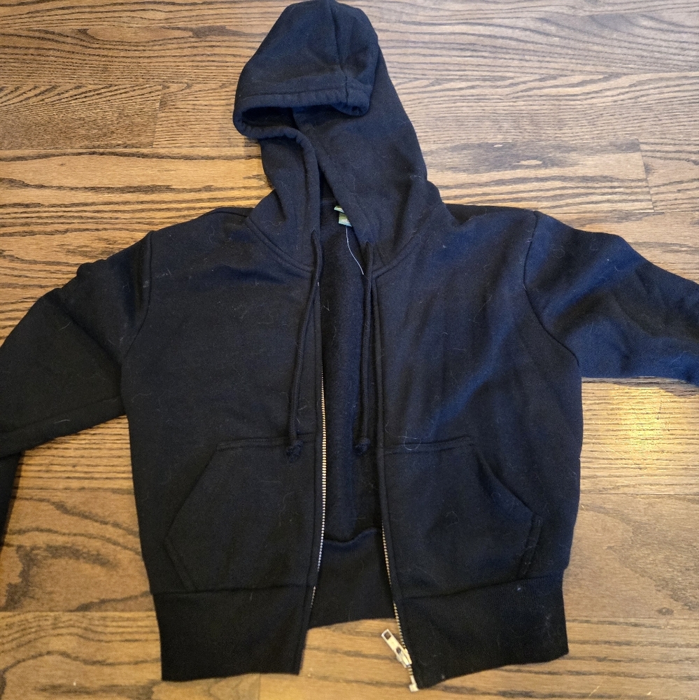 Black Cropped Target zip up in Small